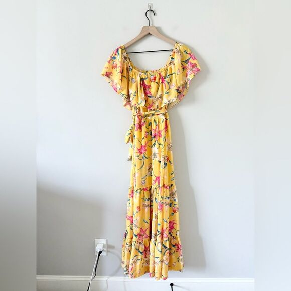 Pink Lily Ruffle Neckline Maxi Dress in Yellow Floral - Size L - Picture 4 of 6